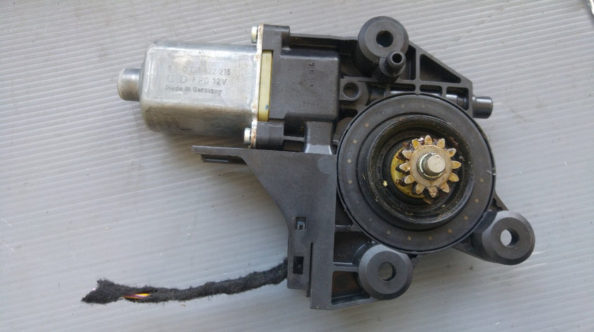 Motoras macara dreapta fata ford focus 2 0130822216 4m5t-14553