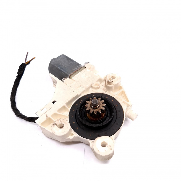 Motoras Macara Dreapta Fata Ford Focus Mk 2 2005-2010 0130822216, 0 130 822 216