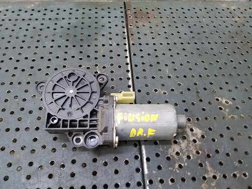 Motoras macara dreapta fata ford fusion ju 0130821939