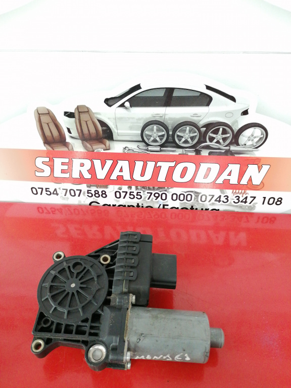 Motoras macara dreapta fata Ford Mondeo (2000-2008) [MK3] 2.0 Motorina 2008, 0130821771