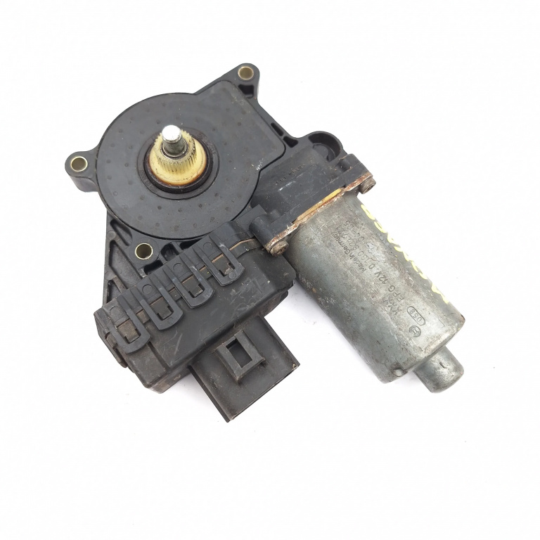 Motoras Macara Dreapta Fata Ford Mondeo Mk 3 2000-2007 0130821771, 0300010557, 94408154, 0 130 821 771 Fpg