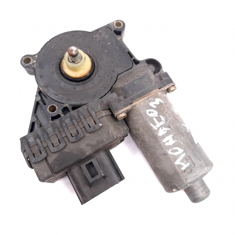 Motoras Macara Dreapta Fata Ford Mondeo Mk 3 2000-2007 0130821771, 944082452, 0 130 821 771