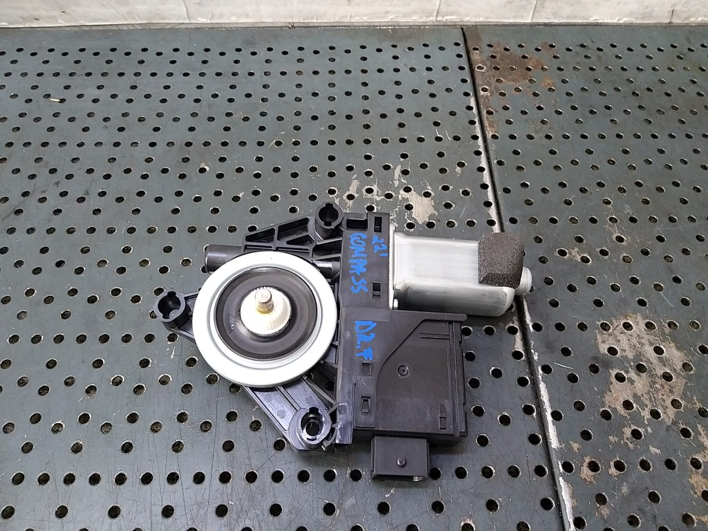 Motoras macara dreapta fata jeep compass 2 c37722104 e91292100
