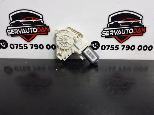 Motoras macara dreapta fata Land Rover Range rover sport facelift (2009-2013) 3.0 Motorina 2012, AH2...