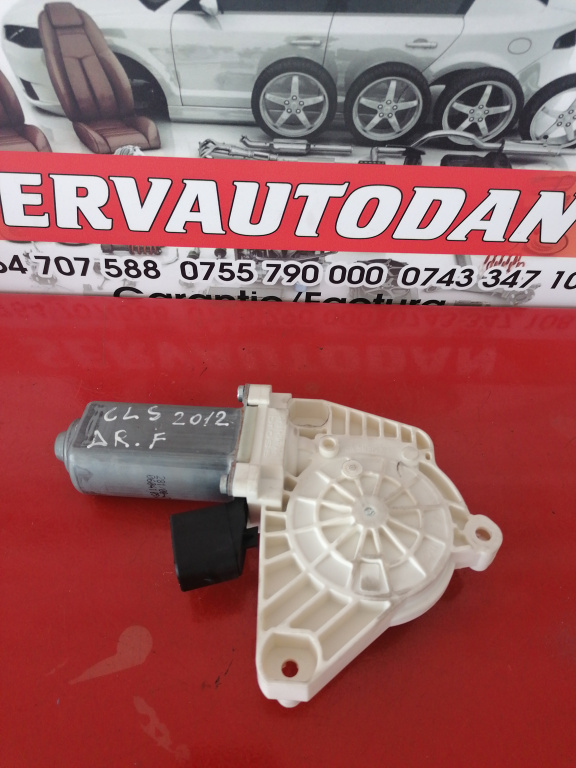 Motoras macara dreapta fata Mercedes-Benz CLS (2004-2010) [C219] w219 3.0 Motorina 2013, A2078200542