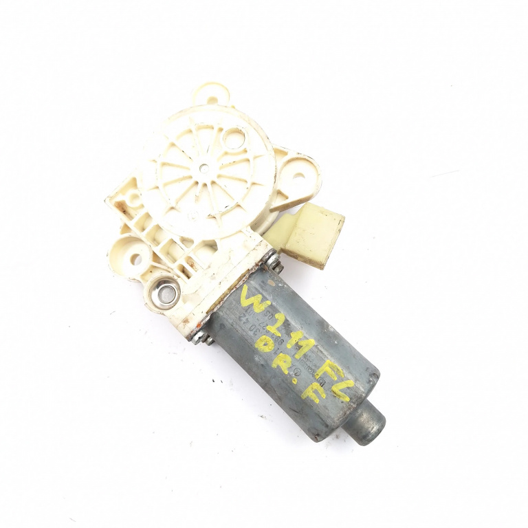 Motoras Macara Dreapta,fata Mercedes-Benz E-CLASS (W211) 2002 - 2009 A2118203042, A 211 820 30 42, 0130821971, 0 130 821 971, 993627101, 993 627 101