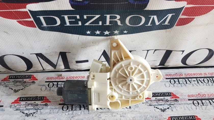 Motoras macara dreapta fata Mercedes-Benz W204 C220 cod A2048200242