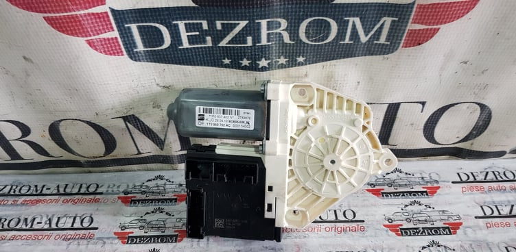 Motoras macara dreapta fata + modul Seat Leon 1P coduri 1T0959702AC / 3C0959792A