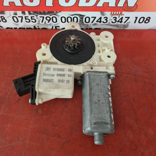 Motoras macara dreapta fata Opel Vectra C (2002-2005) 1.9 Motorina 2003, 9178988
