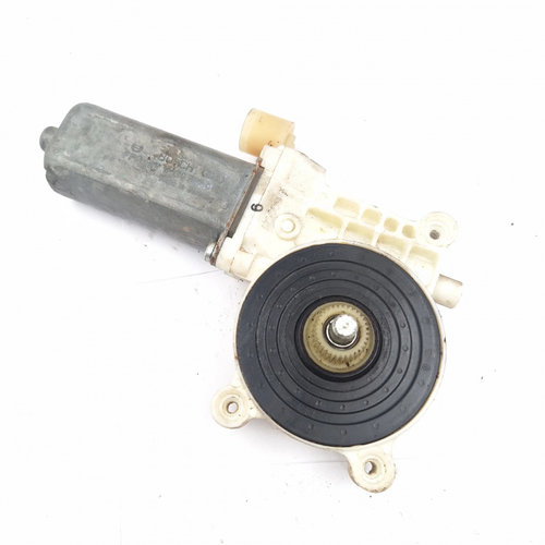 Motoras Macara Dreapta,fata Renault CLIO 2 / SYMBOL 1 1998 - 2008 0130822019, 106212XXX, 106212-XXX