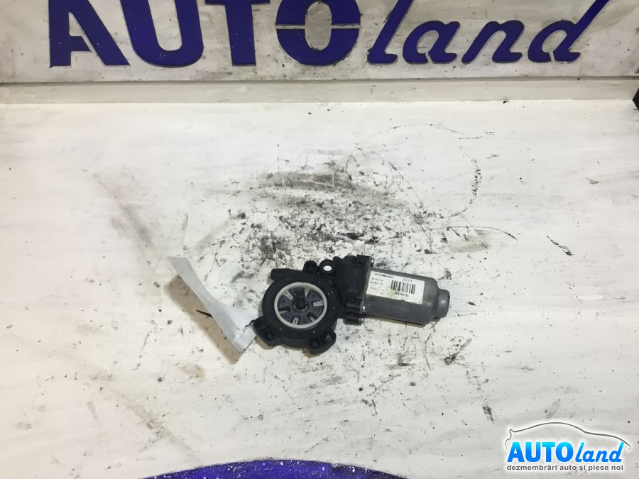 Motoras Macara Dreapta Fata Renault MEGANE II BM0/1 ,CM0/1 2002