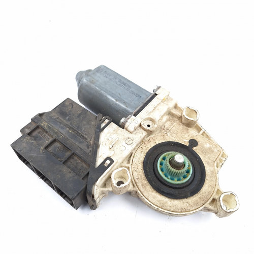 Motoras Macara Dreapta,fata Seat IBIZA Mk4 (6L) 2002 - 2008 104381101, 05074120, 101386101, 587130, ...