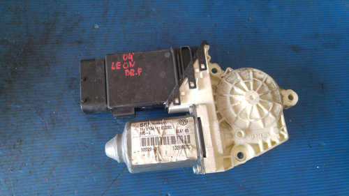 Motoras macara dreapta fata seat leon 1m1 1c0959802c