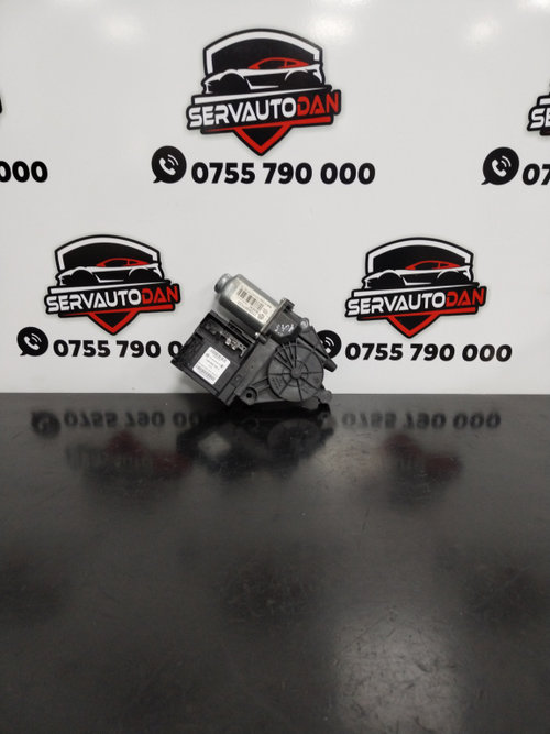 Motoras macara dreapta fata Skoda Octavia (1996-2010) 2.0 Motorina 2007, 1T0959702D / 1K0959792J
