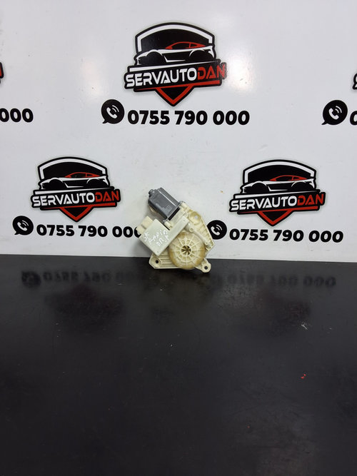 Motoras macara dreapta fata Skoda Rapid (2012-2017) 1.6 Motorina 2014, 5JA959802H