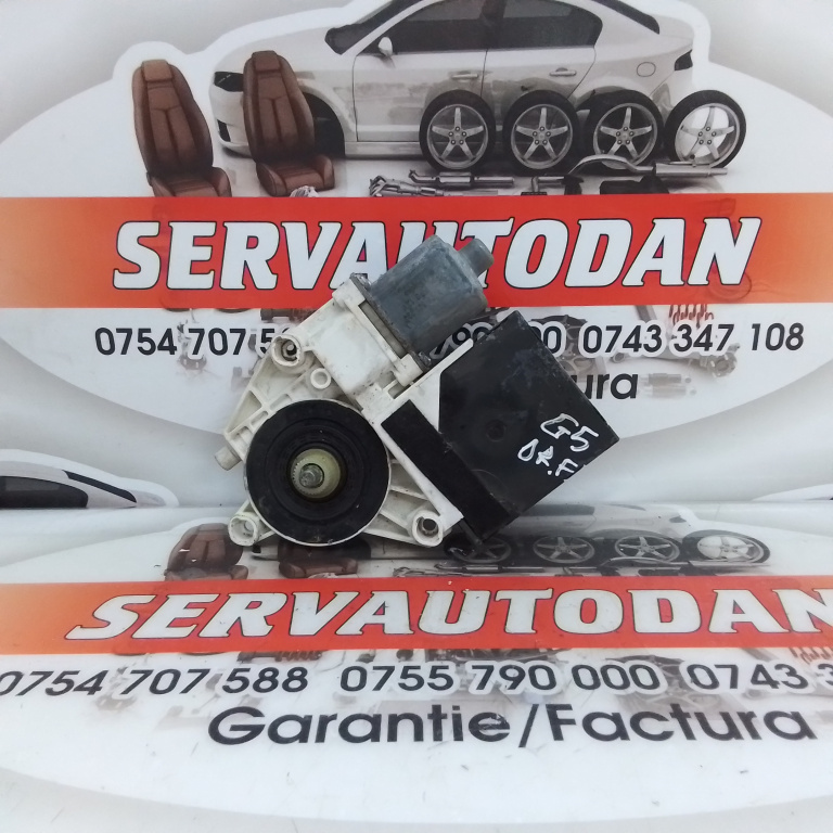 Motoras macara dreapta fata Volkswagen Golf 5 (2004-2009) 2.0 Motorina 2008, 0130822229