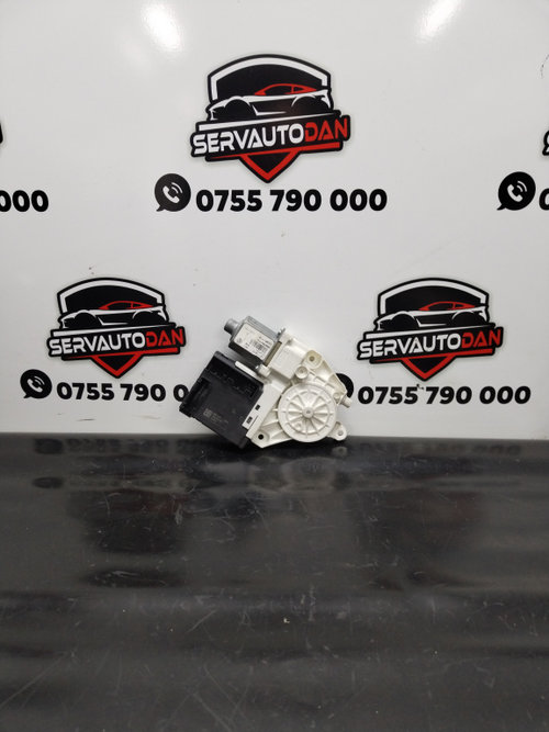 Motoras macara dreapta fata Volkswagen Jetta 6 (2010-2014) 1.6 Motorina 2012, 3C0959702B