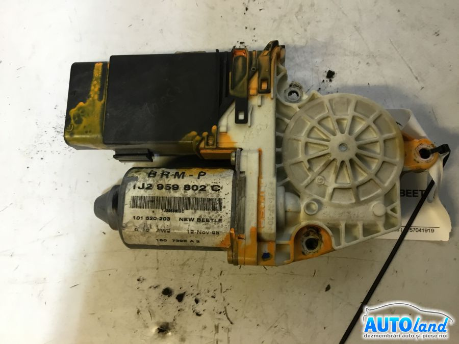 Motoras Macara Dreapta Fata Volkswagen NEW BEETLE 9C1,1C1 1998