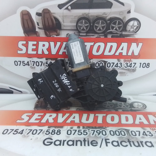Motoras macara dreapta fata Volkswagen Sharan (2000-2010) 2.0 Motorina 2007, 7M3959802