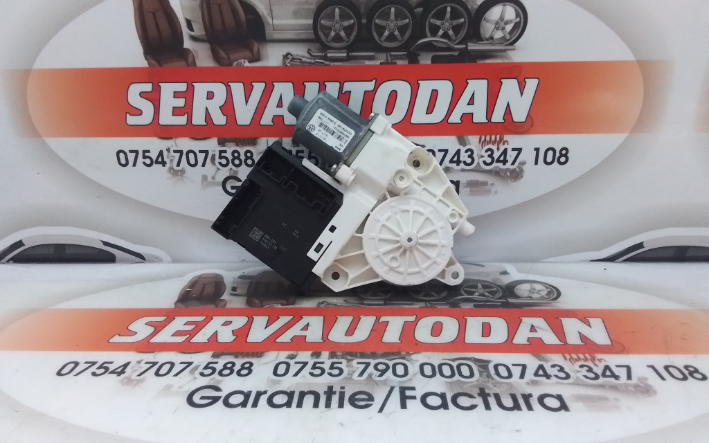 Motoras macara dreapta fata Volkswagen Tiguan facelift (2011-2015) 2.0 Motorina 2015, 5N0959701G / 3C0959793C