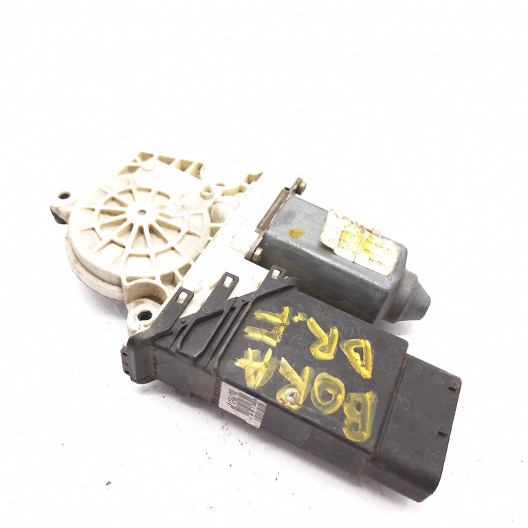 Motoras Macara Dreapta,fata VW GOLF 4 1997 - 2004 101386101, 7746002101, 0536003501, 101386-101, 77460021.01, 05360035.01, 06059611, 101431203, 05076270, 250399, 01423202, 119432