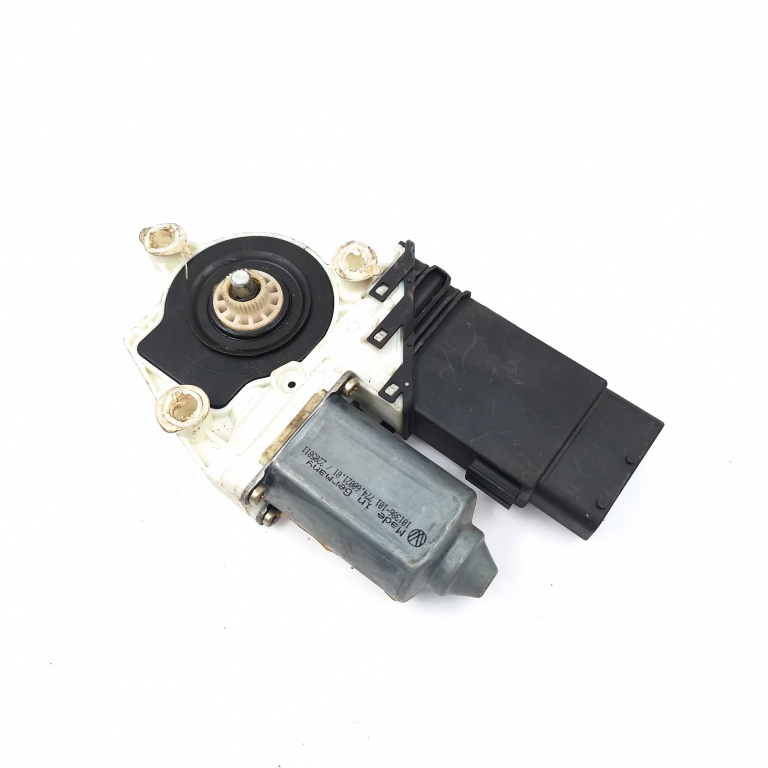 Motoras Macara Dreapta,fata VW GOLF 4 1997 - 2004 101126202, 0536003501, 119432, 101386101, 9776101434202, F005S00028, 7746002101, 2205811