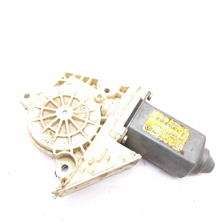 Motoras Macara Dreapta,fata VW GOLF 4 1997 - 2004 0536003501, 119432, 1C1959802A