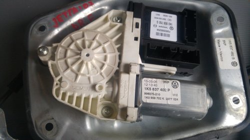 Motoras macara dreapta fata vw jetta 1.9tdi bxe 2007 1k5837402p