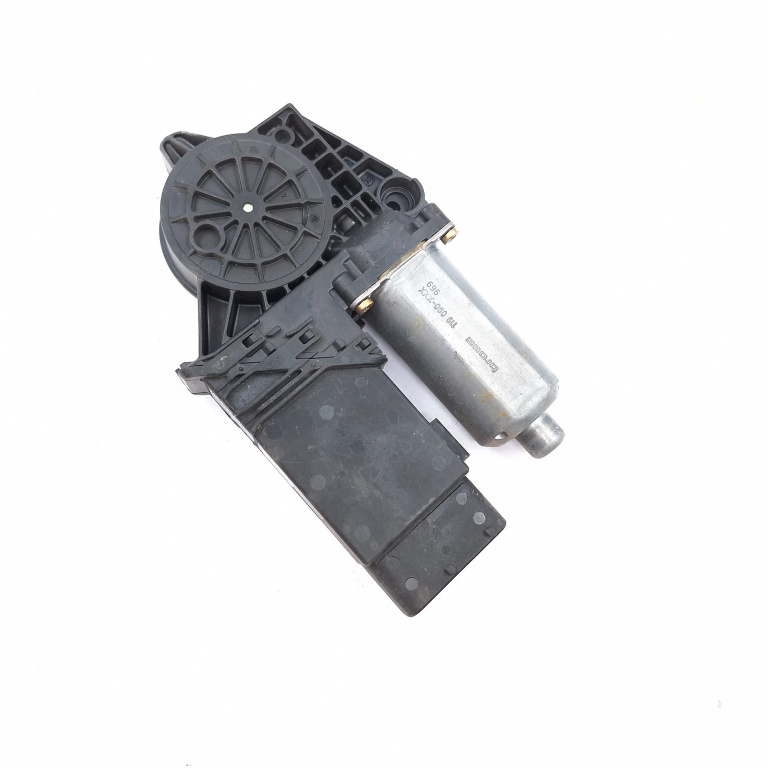 Motoras Macara Dreapta Fata Vw Passat B5, B5.5 1996-2005 119090Xxx, 101434203, 05076420, 0130821694 Brose,Bosch