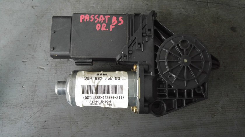 Motoras macara dreapta fata vw passat b5 3b4837752eg 0130821694