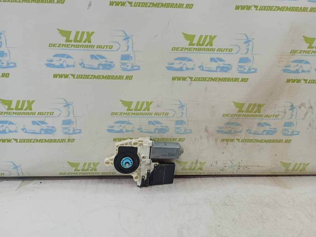 Motoras macara dreapta spate 3c0959704 Volkswagen VW Passat B7 [2010 - 2015]