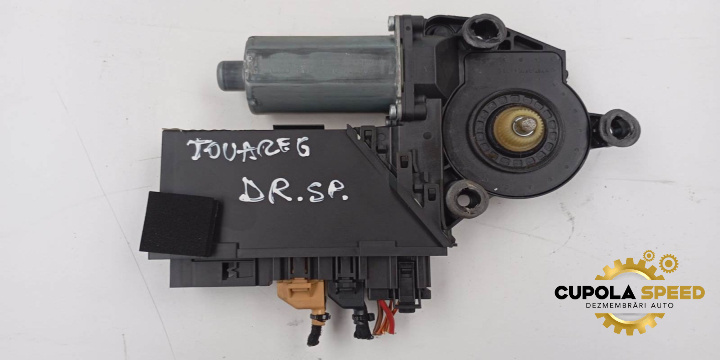 Motoras macara dreapta spate 3D0959794E Volkswagen VW Touareg generatia 1 7L [2002 - 2007]