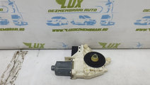 Motoras macara dreapta spate 827300001r Renault La...