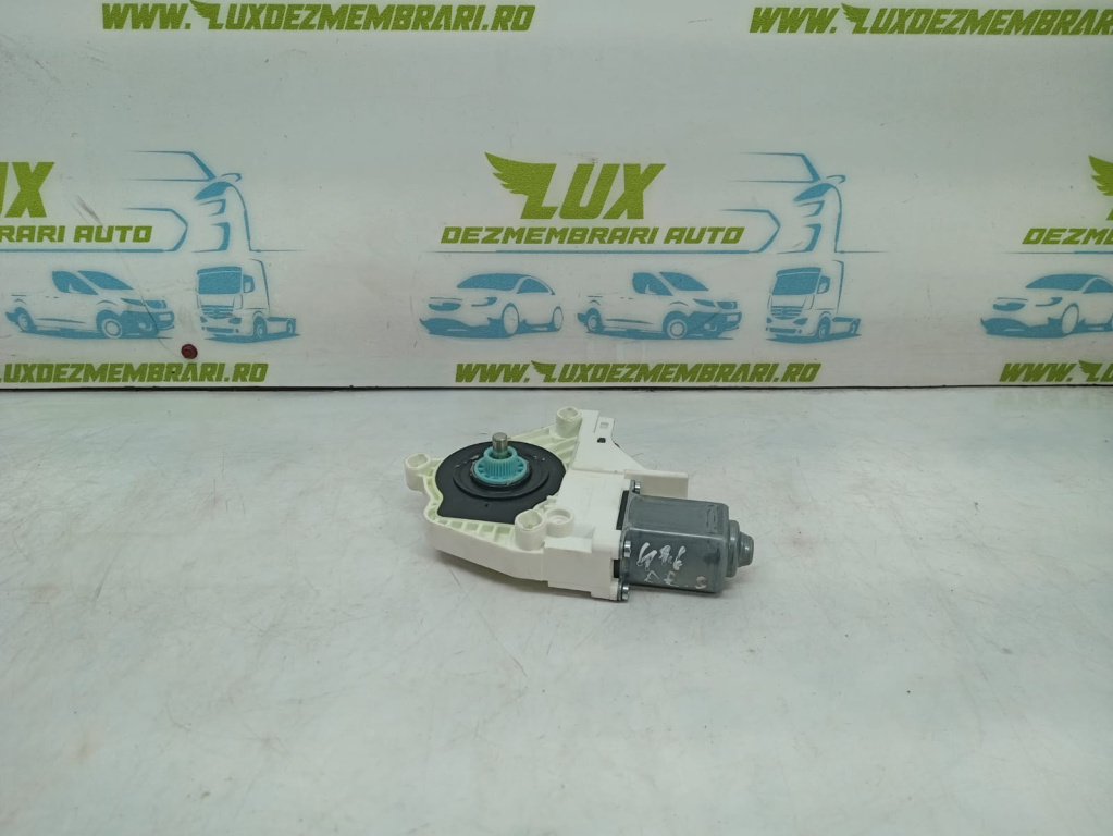 Motoras macara dreapta spate 8k0959812A Audi A4 B8/8K [facelift] [2011 - 2016] 2.0 tdi CJCA