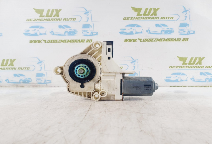 Motoras macara dreapta spate 917223-100 Land Rover Discovery 4 [2009 - 2013]