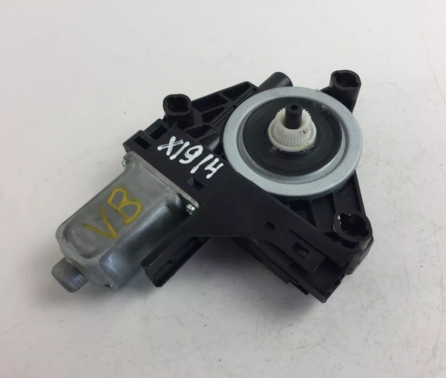 Motoras macara dreapta spate 966265-102 Volvo V60 an fab. 2010 - 2018