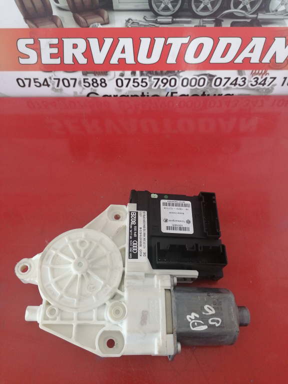 Motoras macara dreapta spate Audi A3 (2003-2008) [8P1] 2.0 Motorina 2006, 0130822263