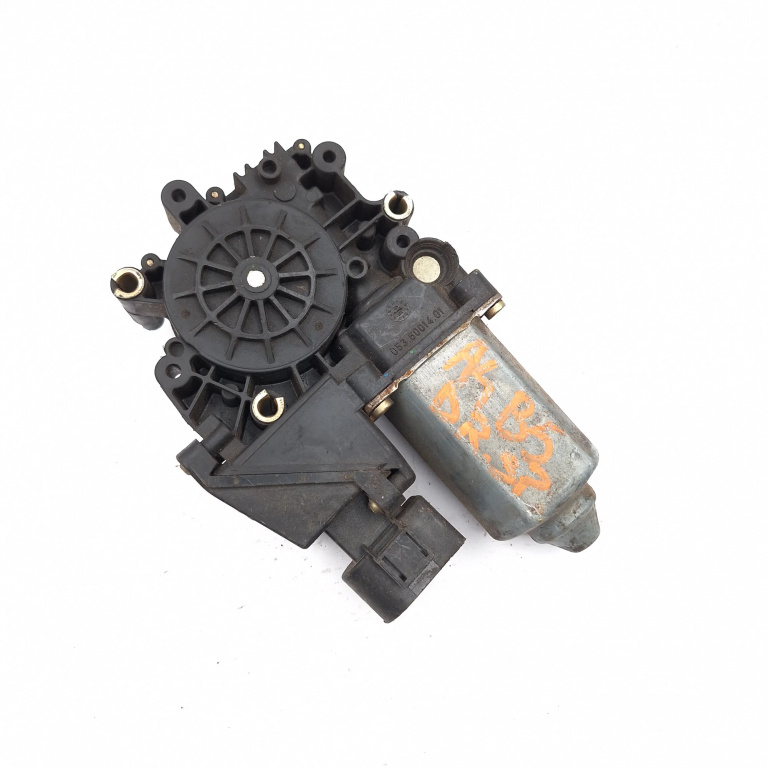Motoras Macara Dreapta,spate Audi A4 B5 (8D) 1994 - 2001 0536001401