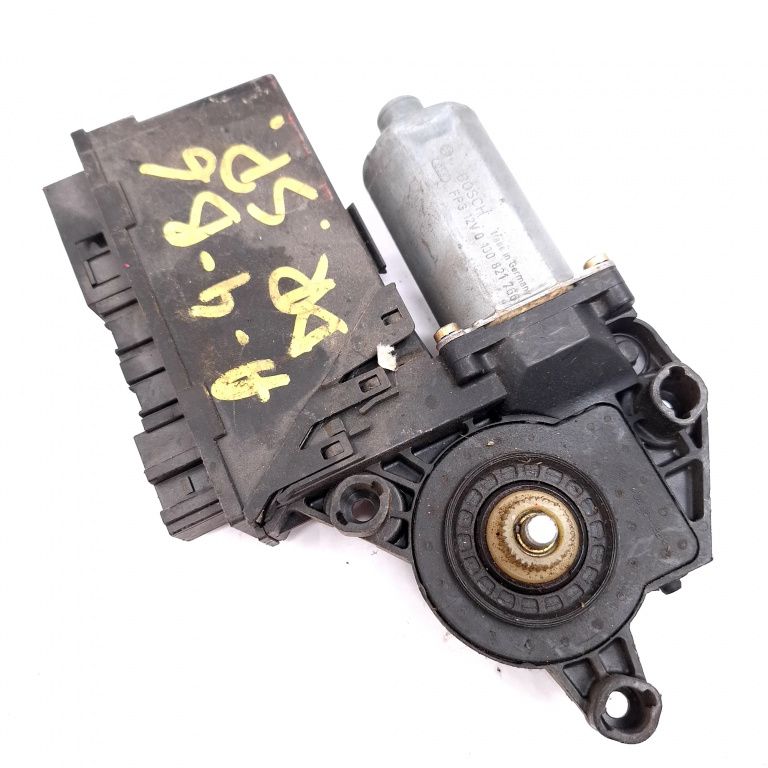 Motoras Macara Dreapta,spate Audi A4 B6 (8E) 2000 - 2004 8E0959802A, 0130821766, 9700105999101, 0280002, 102238XXX