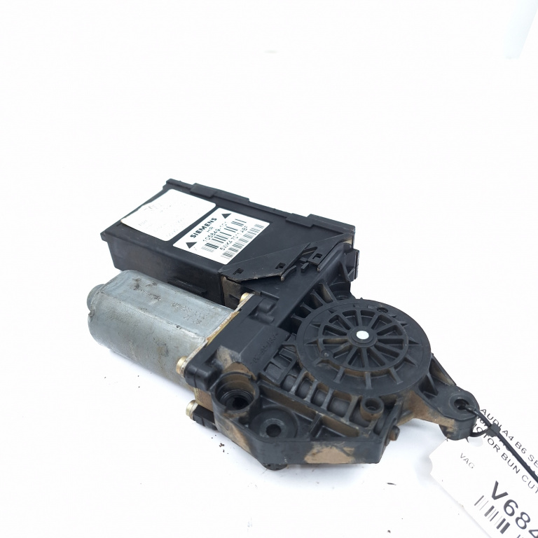 Motoras Macara Dreapta,spate Audi A4 B6 (8E) 2000 - 2004 Benzina 8E0959802A, 0130821766, 105849101, 105999101, 5WK47011ABF, 102238XXX, 31122