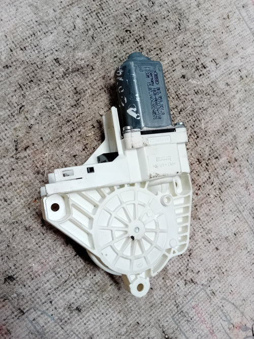 Motoras macara dreapta spate Audi A5 2014, 8K0959801A