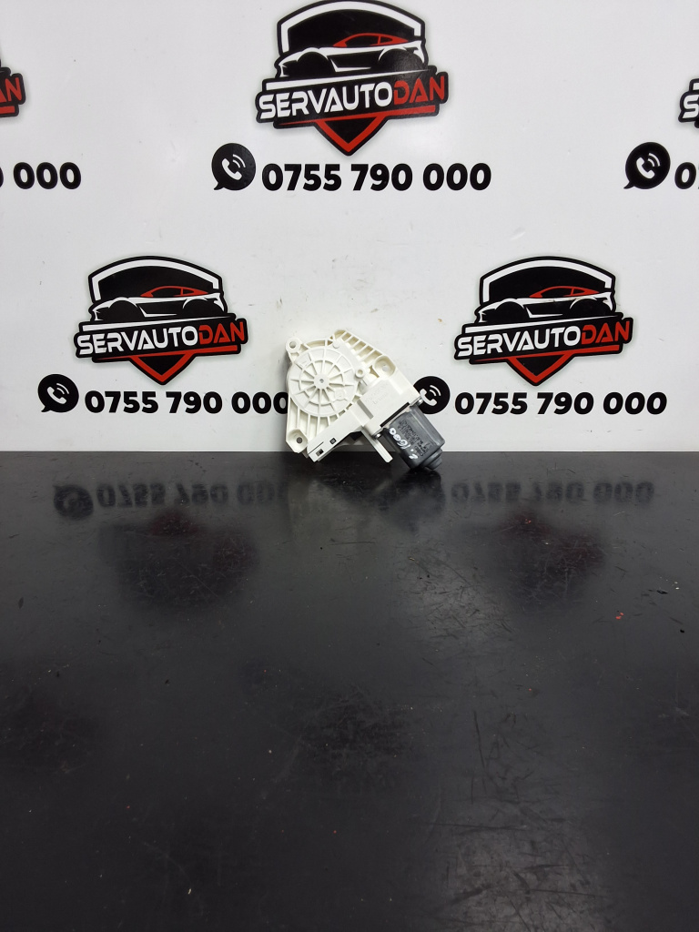 Motoras macara dreapta spate Audi A6 (2010-2018) [4G2, C7] 2.0 Motorina 2013, 8K0959812A