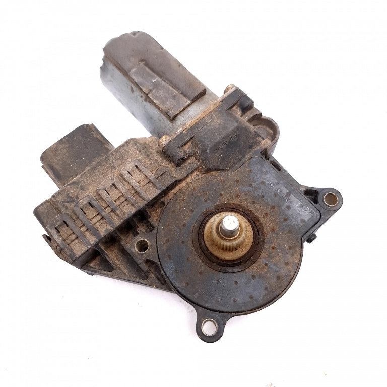 Motoras Macara Dreapta Spate Ford Mondeo Mk 3 2000-2007 0130821772, 0 130 821 772, 1100013969, 944094954 Bosch