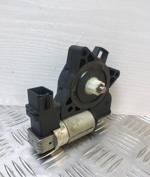 Motoras macara dreapta spate gj6a5958x Mazda 5 CR [2005 - 2008]