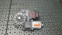 Motoras macara dreapta spate kia ceed 2 jd 83460a2...