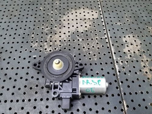 Motoras macara dreapta spate mazda 2 de ga558rn sd889617 d01g5858x cm012010