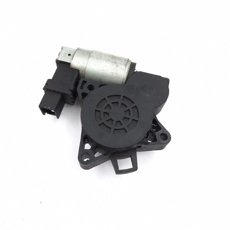 Motoras Macara Dreapta,spate Mazda 6 (GG) 2002 - 2008