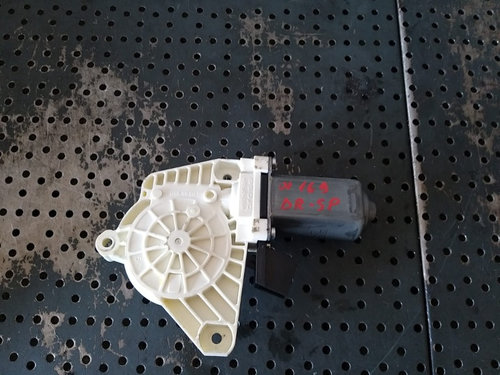 Motoras macara dreapta spate mercedes a class w169 996147102 a1698204642