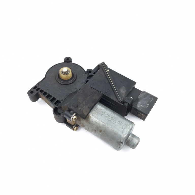 Motoras Macara Dreapta,spate Mercedes-Benz A-CLASS (W168) 1997 - 2004 114897XXX, 0130821698
