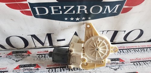 Motoras macara dreapta spate Mercedes-Benz X204 GLK 220 cod A2048200642